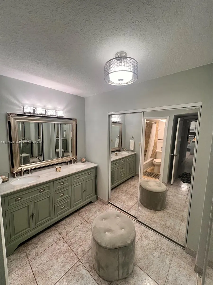 3540 S Ocean Boulevard, #111