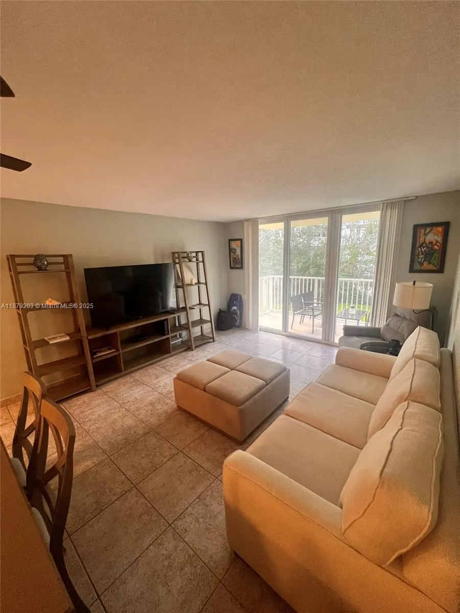 3540 S Ocean Boulevard, #111
