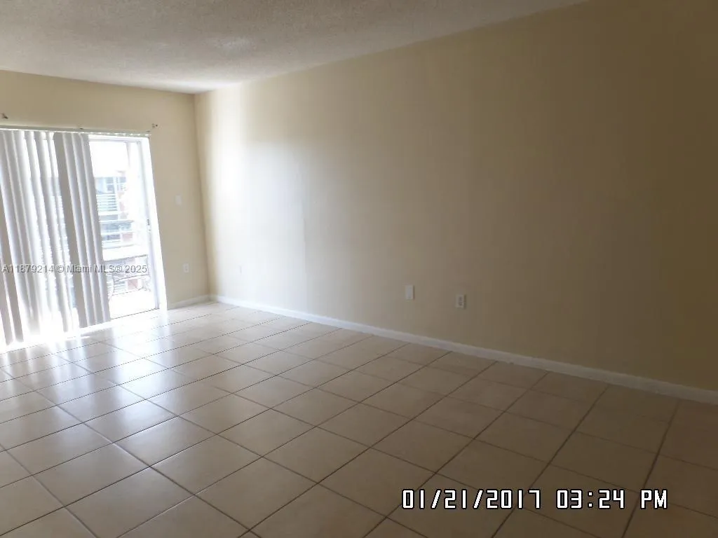 3610 NW 21st St, #410