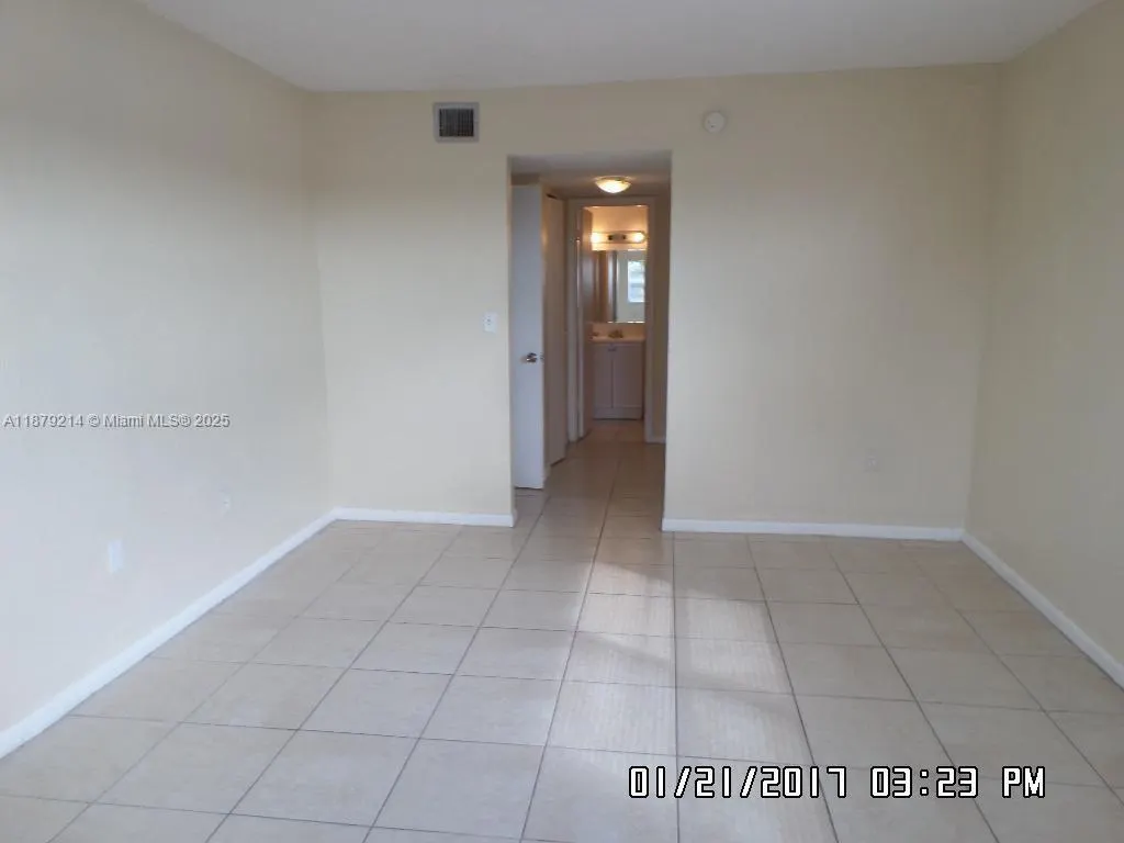 3610 NW 21st St, #410