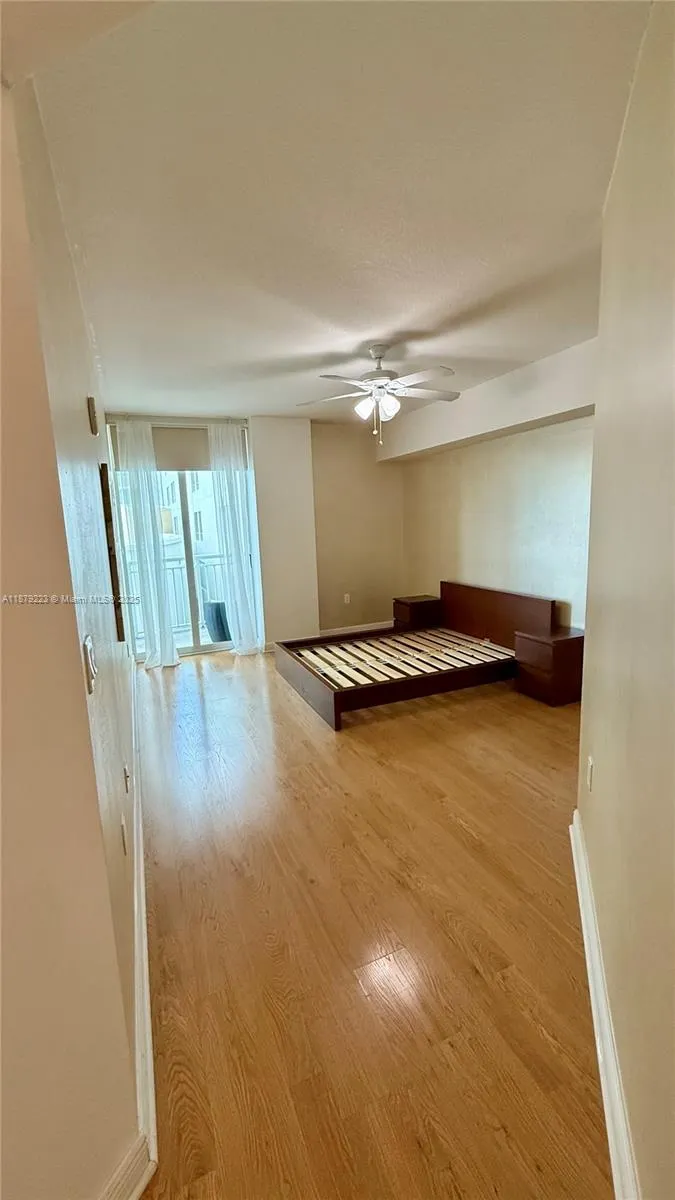 1745 E Hallandale Beach Blvd, #306W