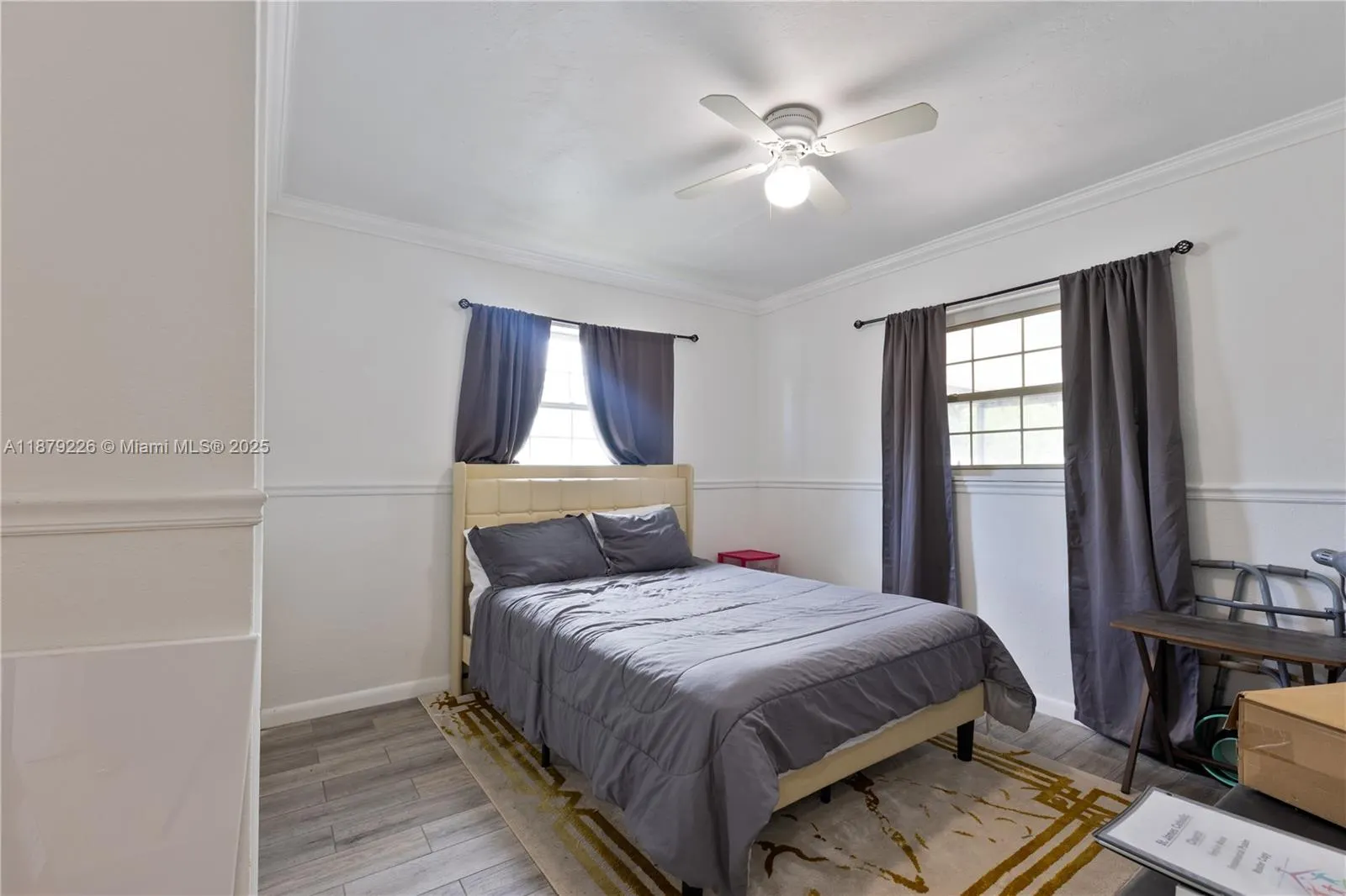 740 N 73rd Ter