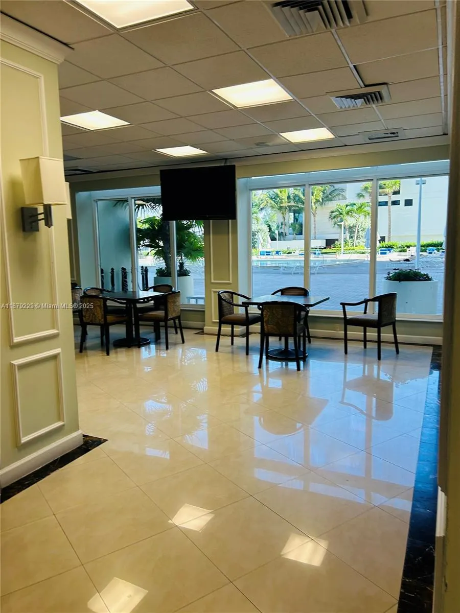 3180 S Ocean Dr, #1620