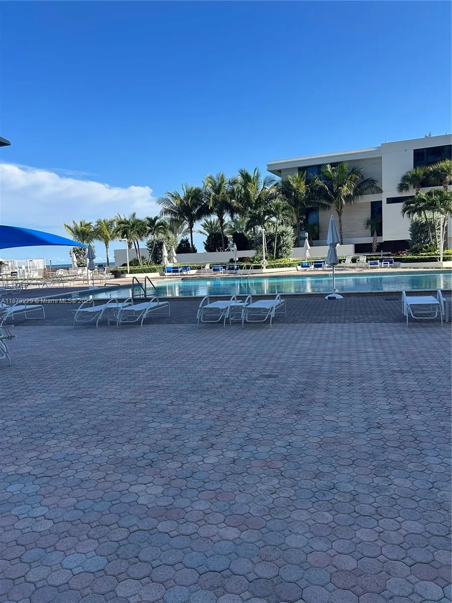 3180 S Ocean Dr, #1620