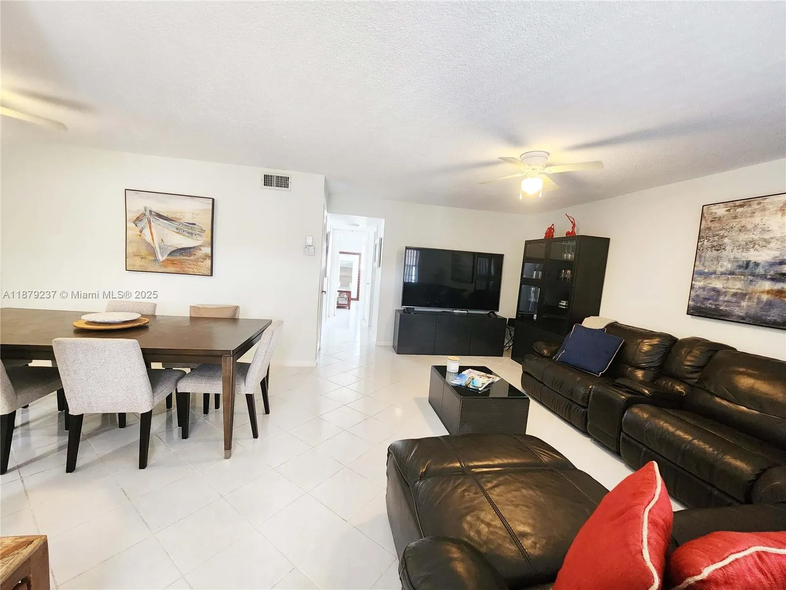 580 Egret Dr, #322
