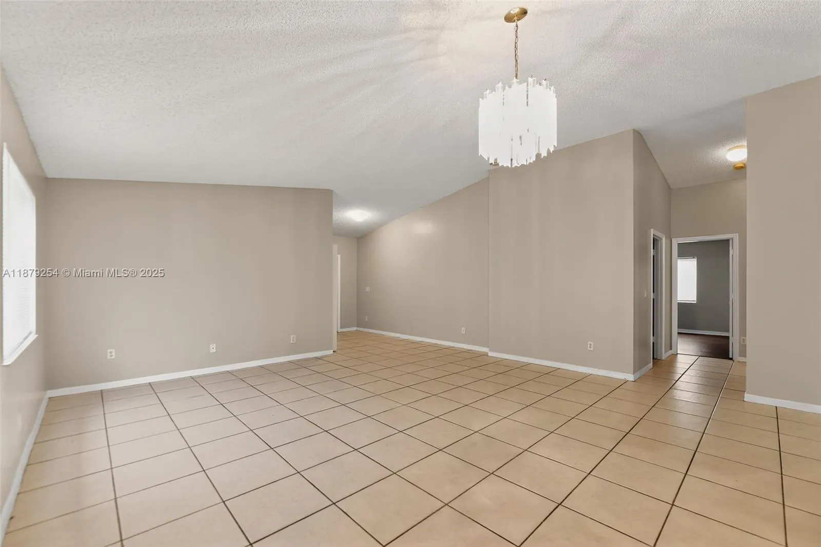 10471 SW 24th Ct