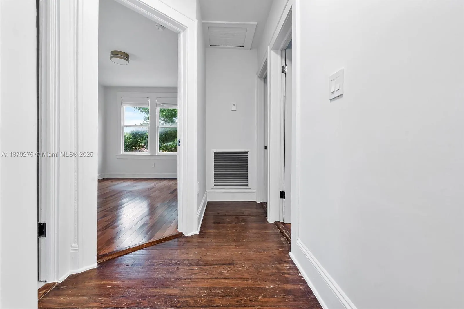 177 NE 44th St