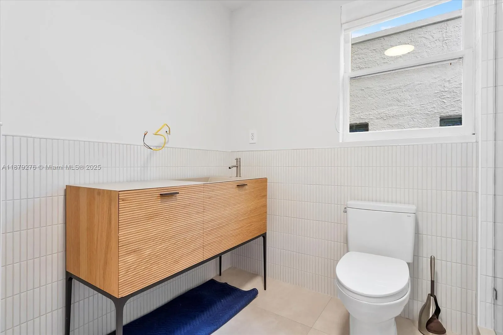 177 NE 44th St
