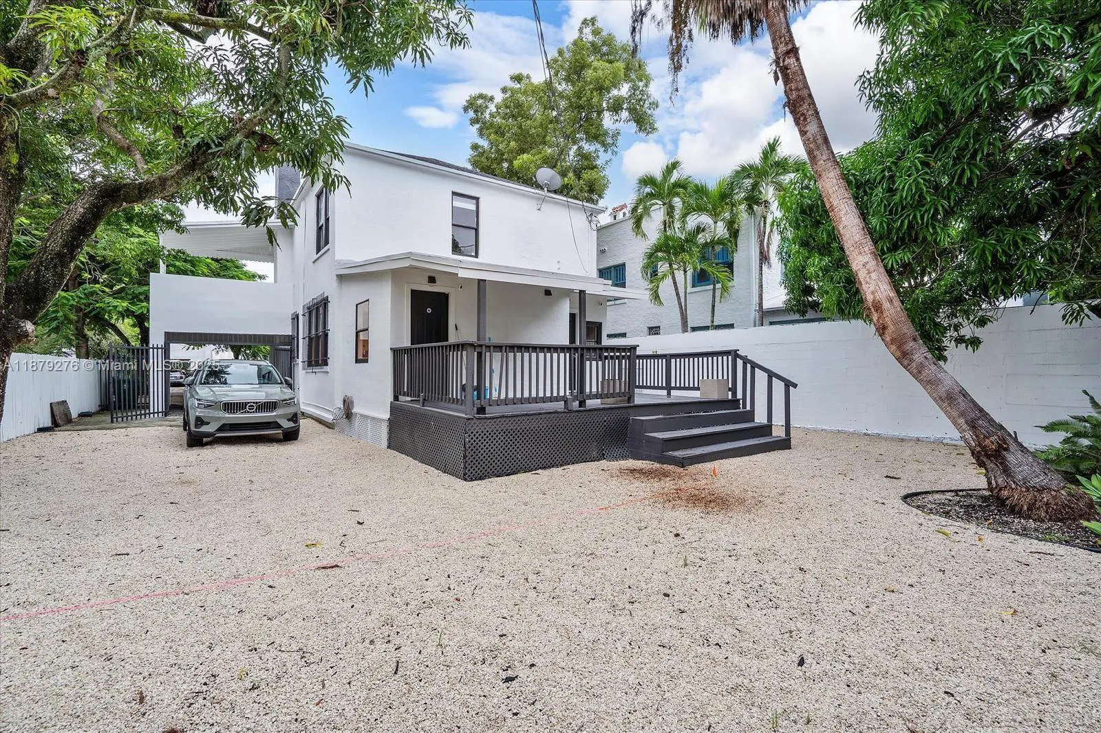 177 NE 44th St