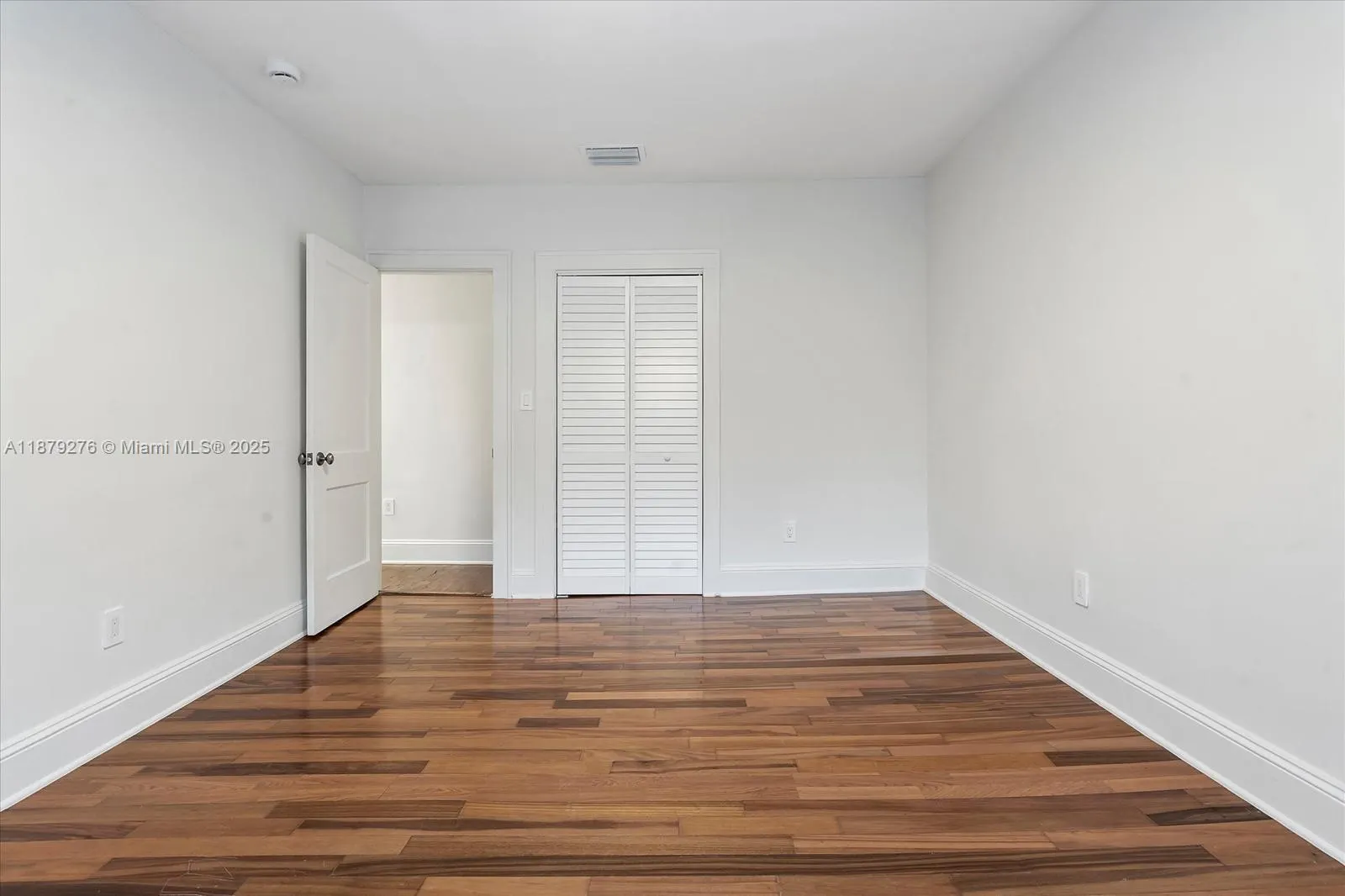 177 NE 44th St