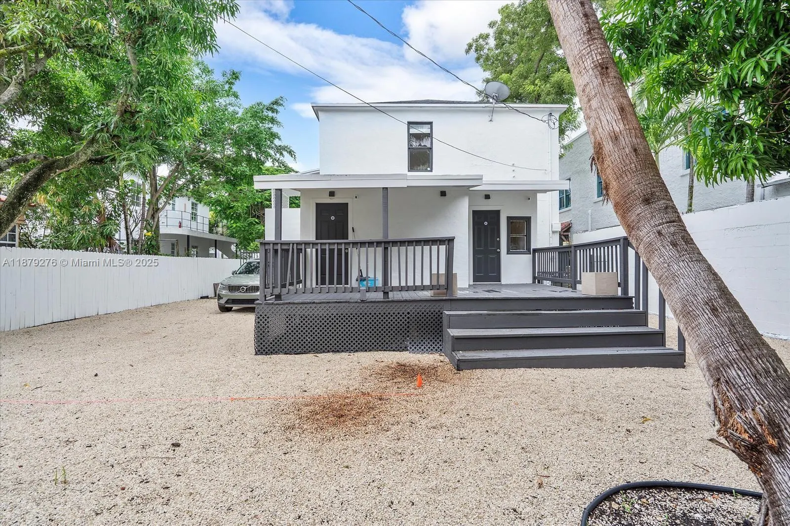 177 NE 44th St