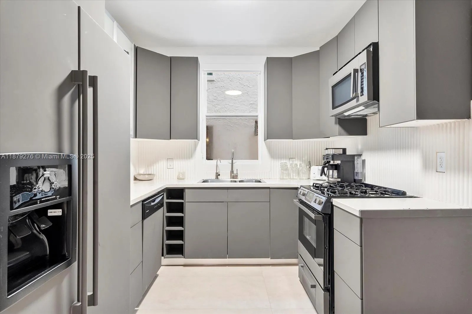 177 NE 44th St