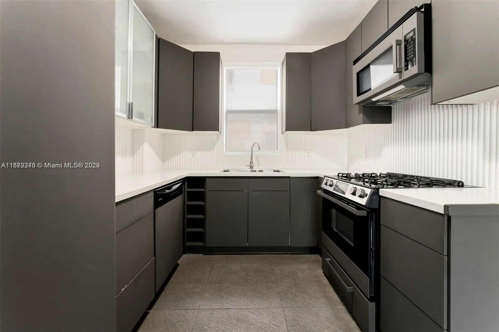 177 NE 44th St