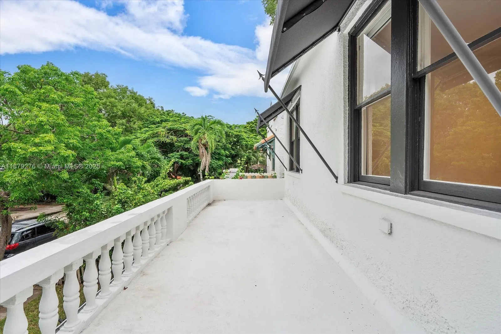177 NE 44th St