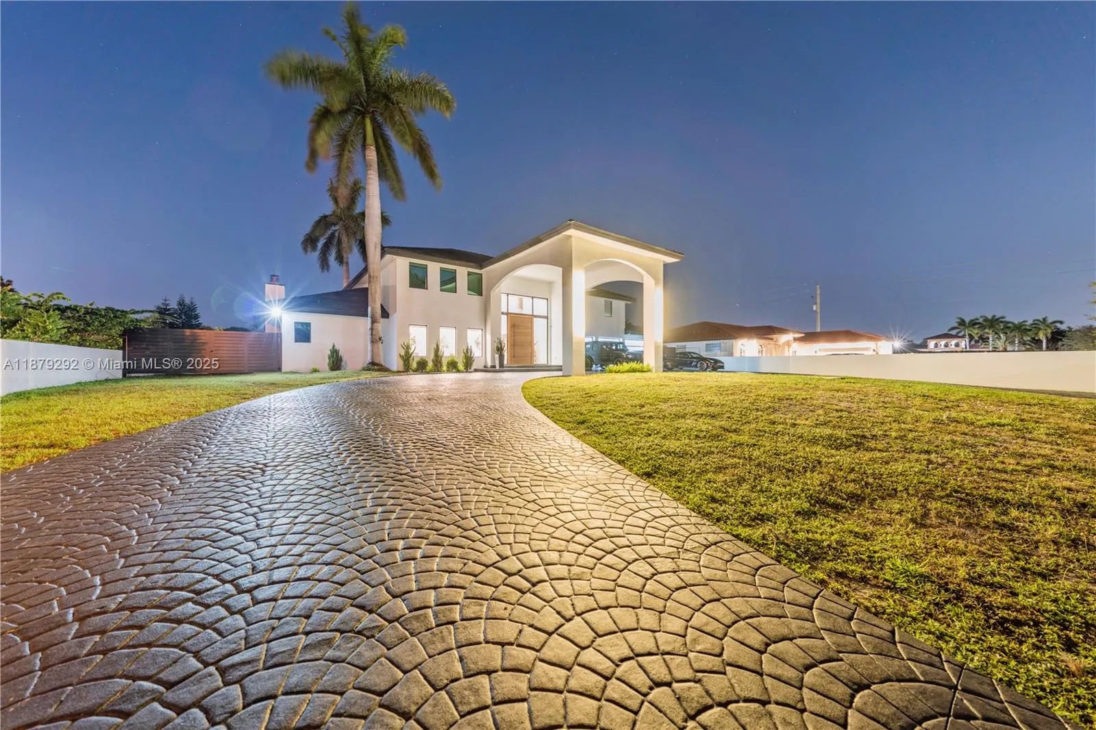 150 NW 123rd Ave