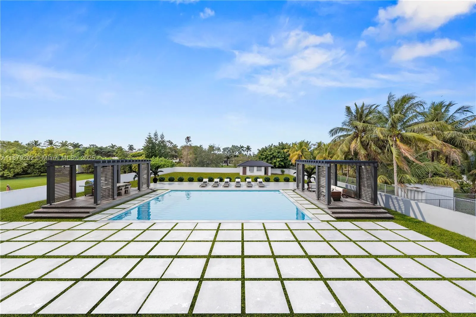 150 NW 123rd Ave