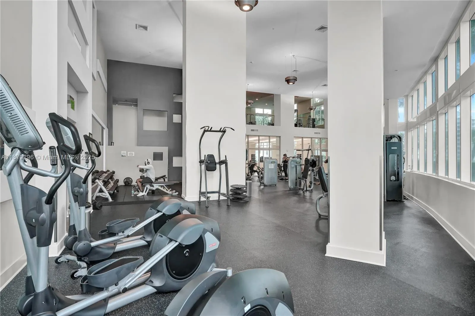 1900 N Bayshore Dr, #1505