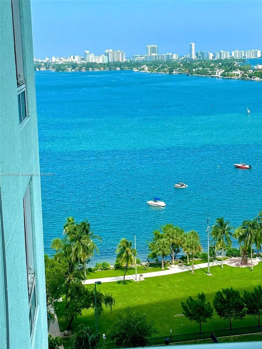 1900 N Bayshore Dr, #1505