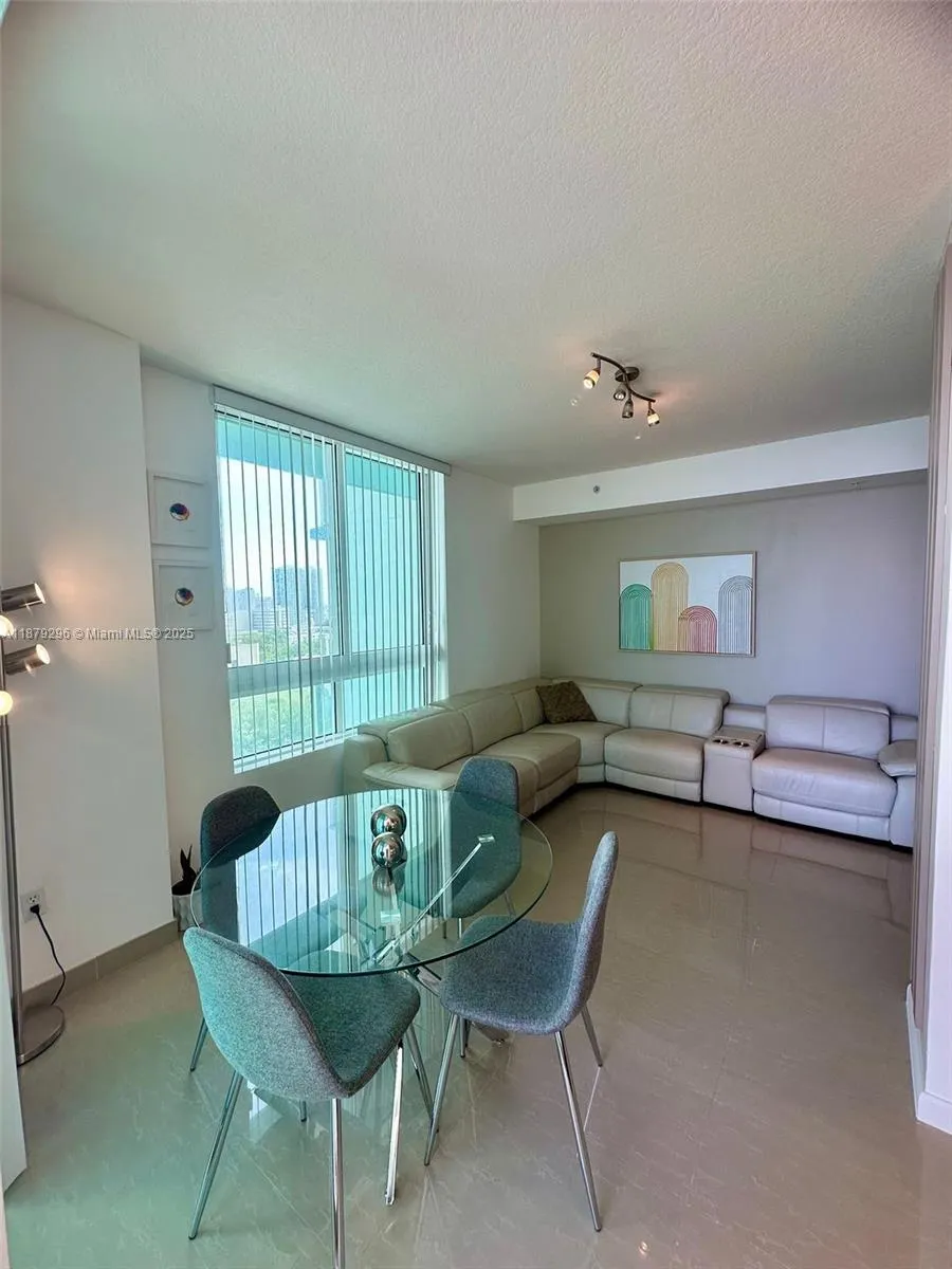 1900 N Bayshore Dr, #1505