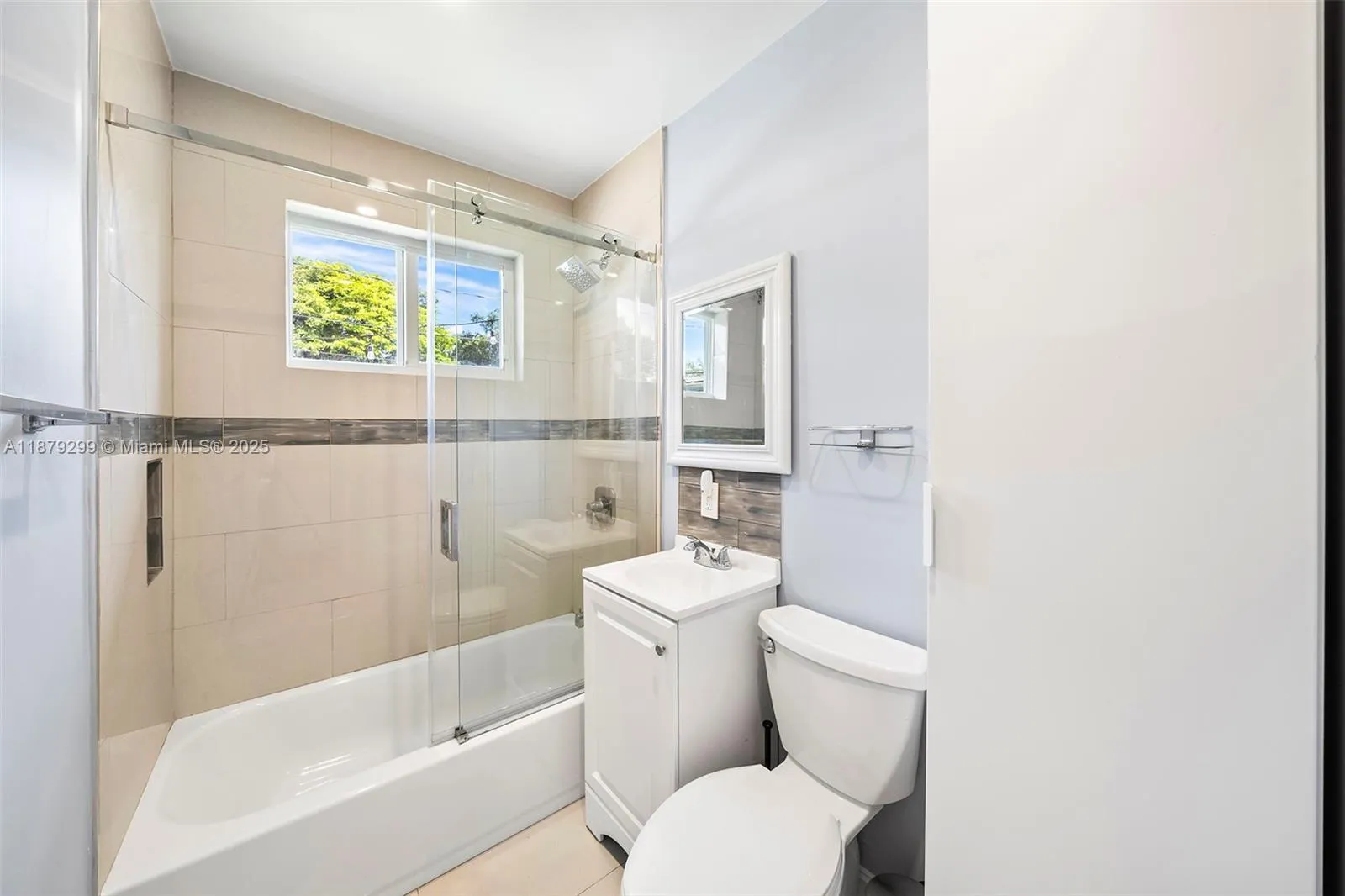 475 NW 88th Ter