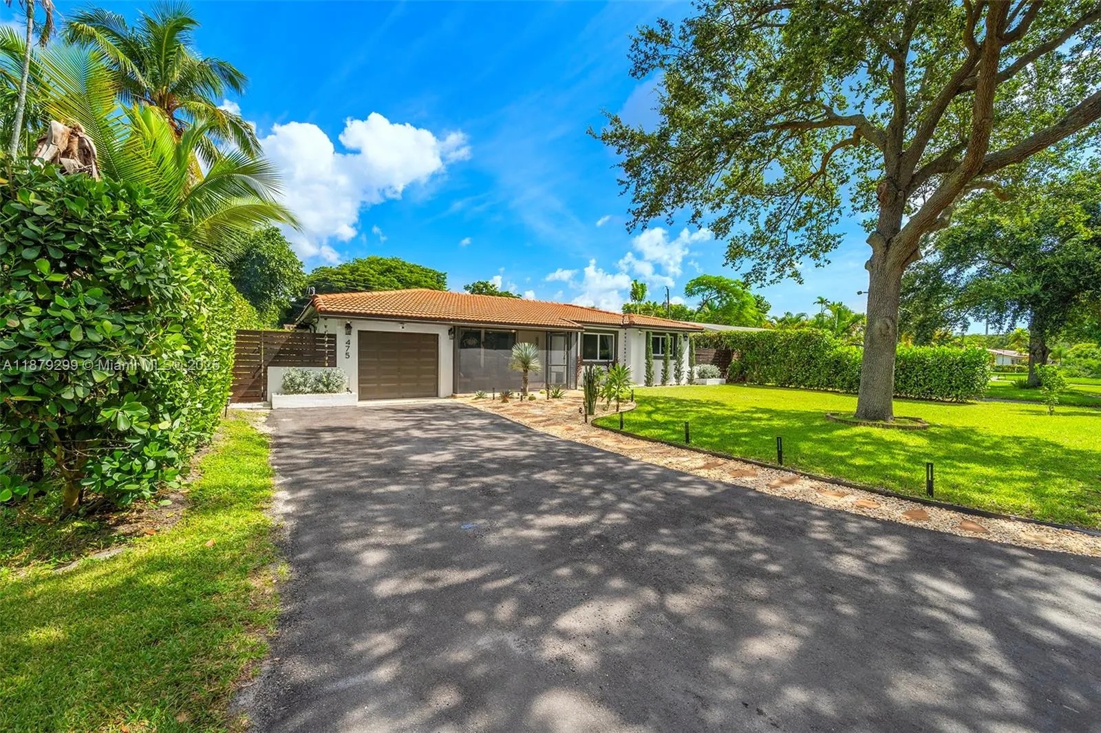 475 NW 88th Ter