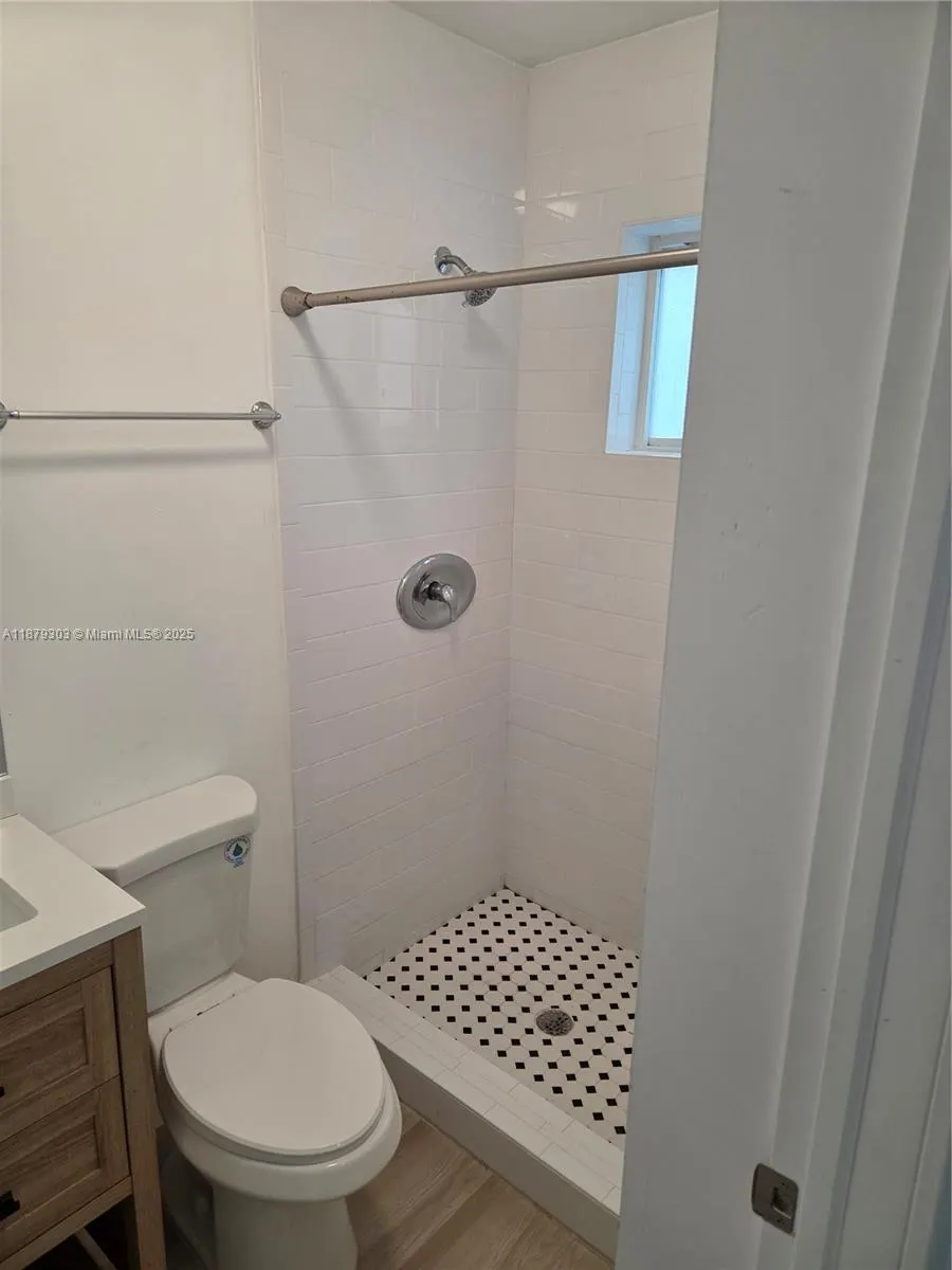 120 SW 20th Ave
