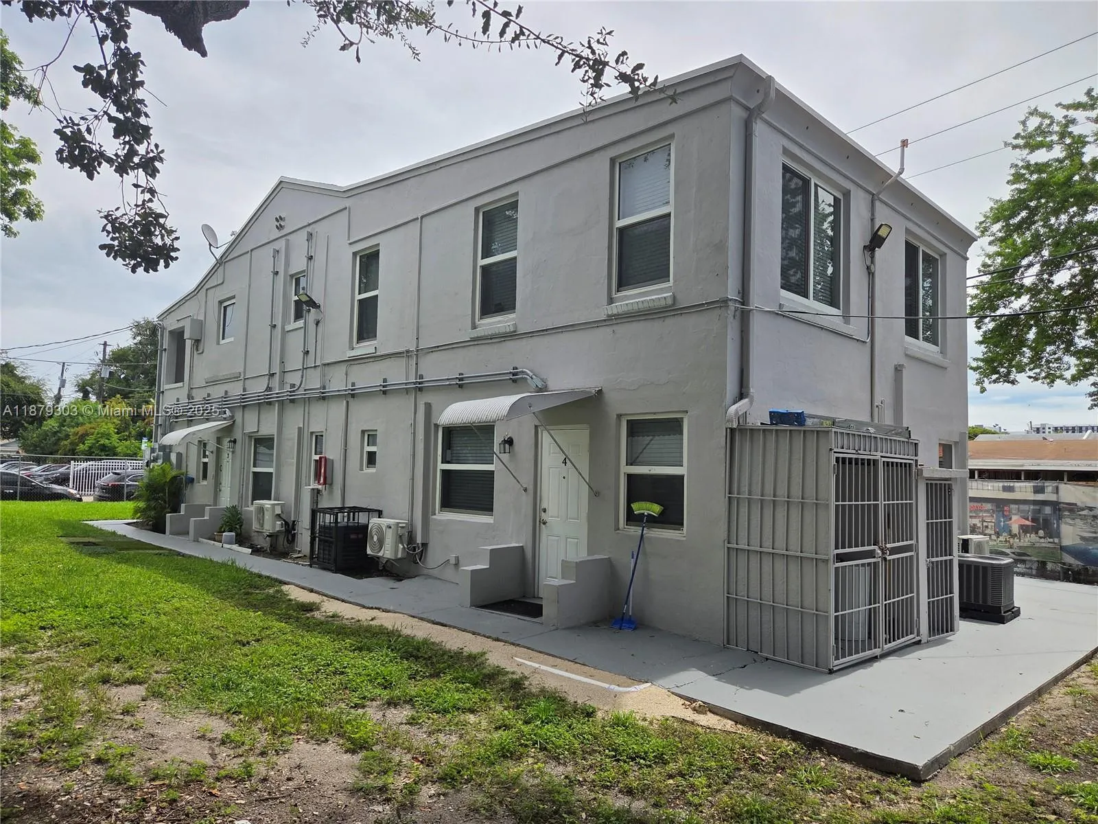 120 SW 20th Ave