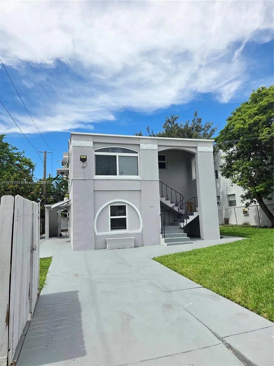 120 SW 20th Ave