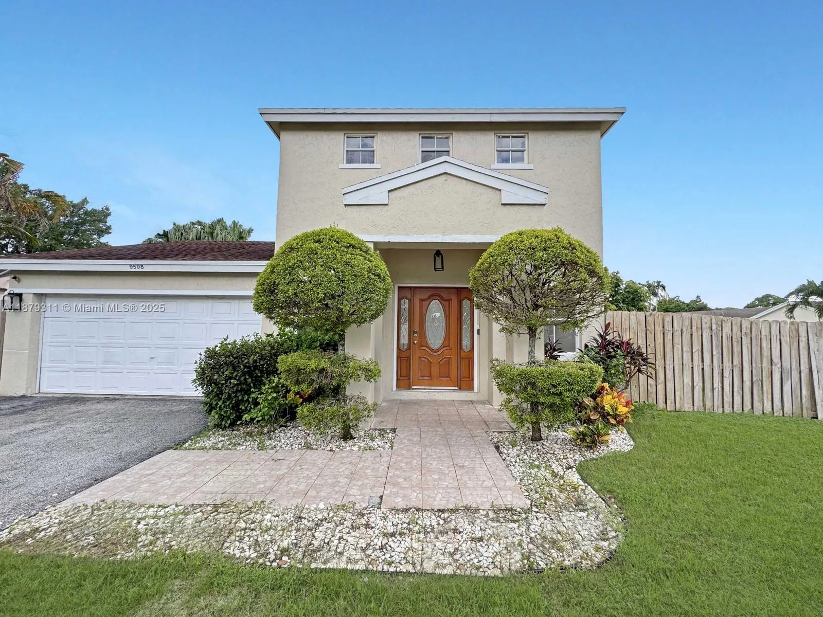 9598 NW 53rd St