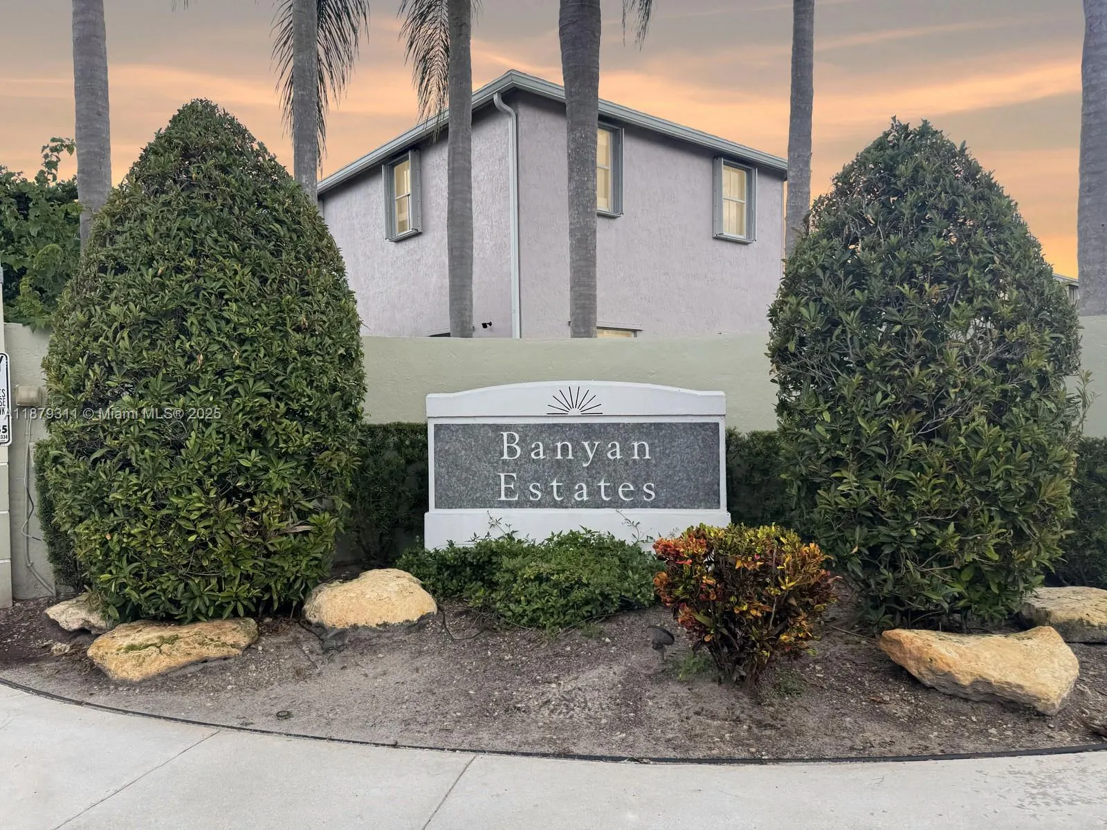 9598 NW 53rd St