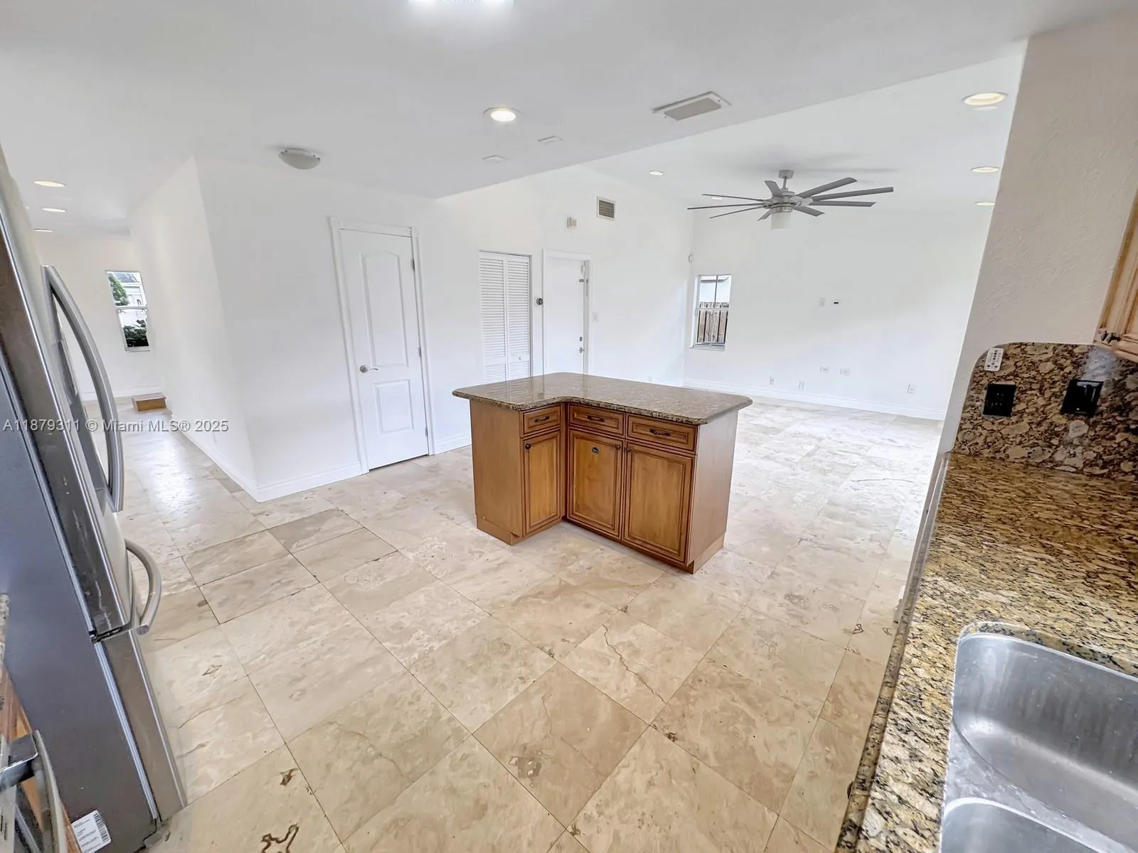 9598 NW 53rd St