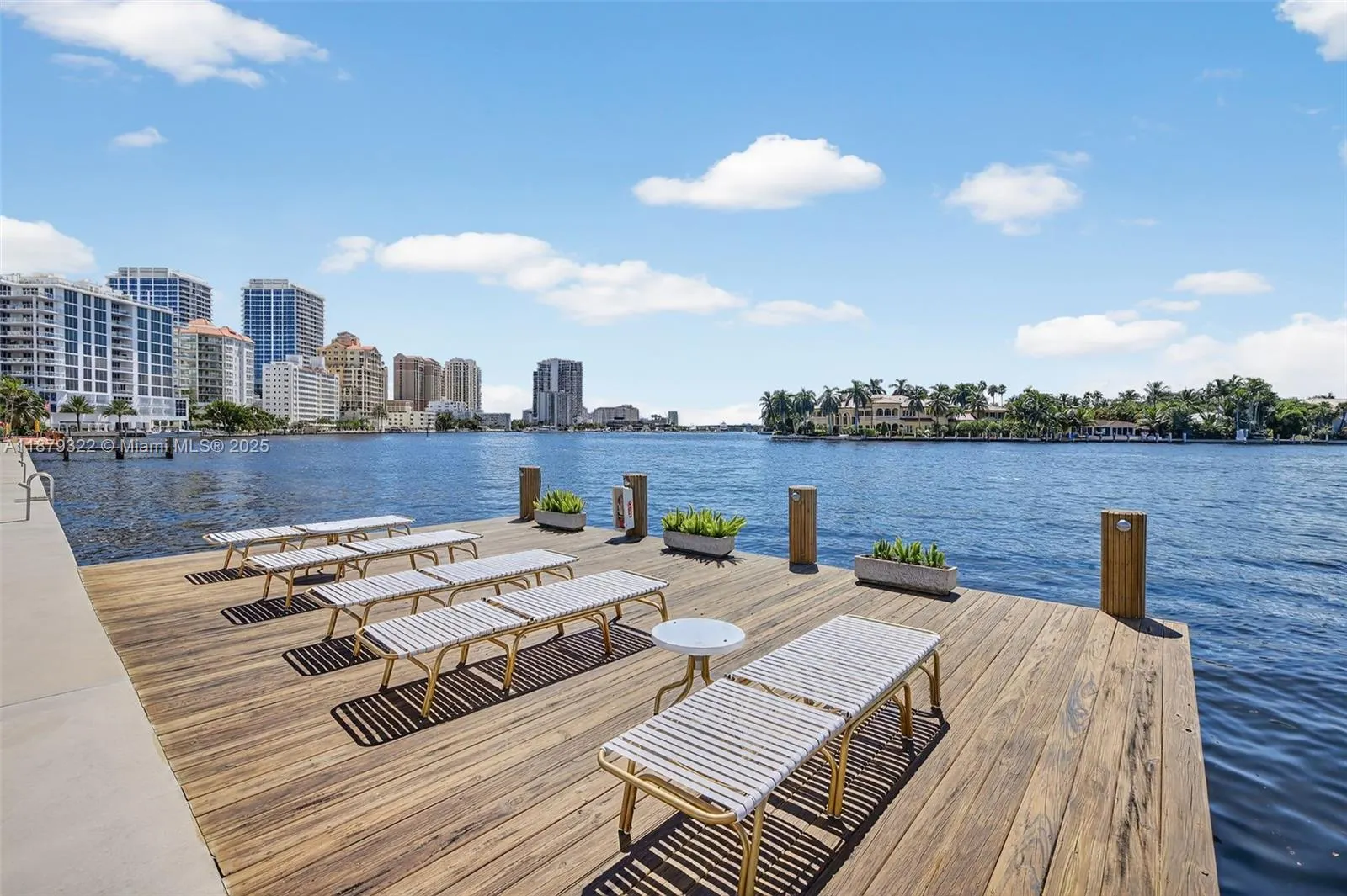 425 Bayshore Dr, #d-3