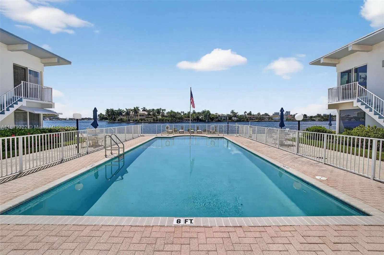 425 Bayshore Dr, #d-3