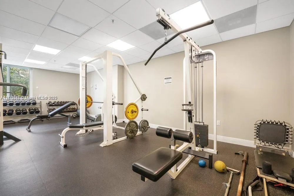 1650 Coral Way, #807