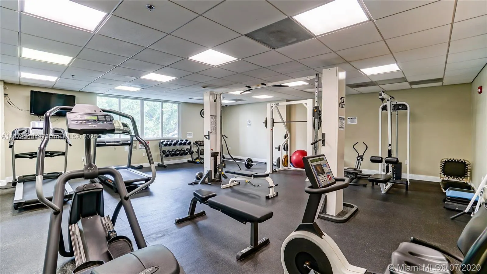 1650 Coral Way, #807