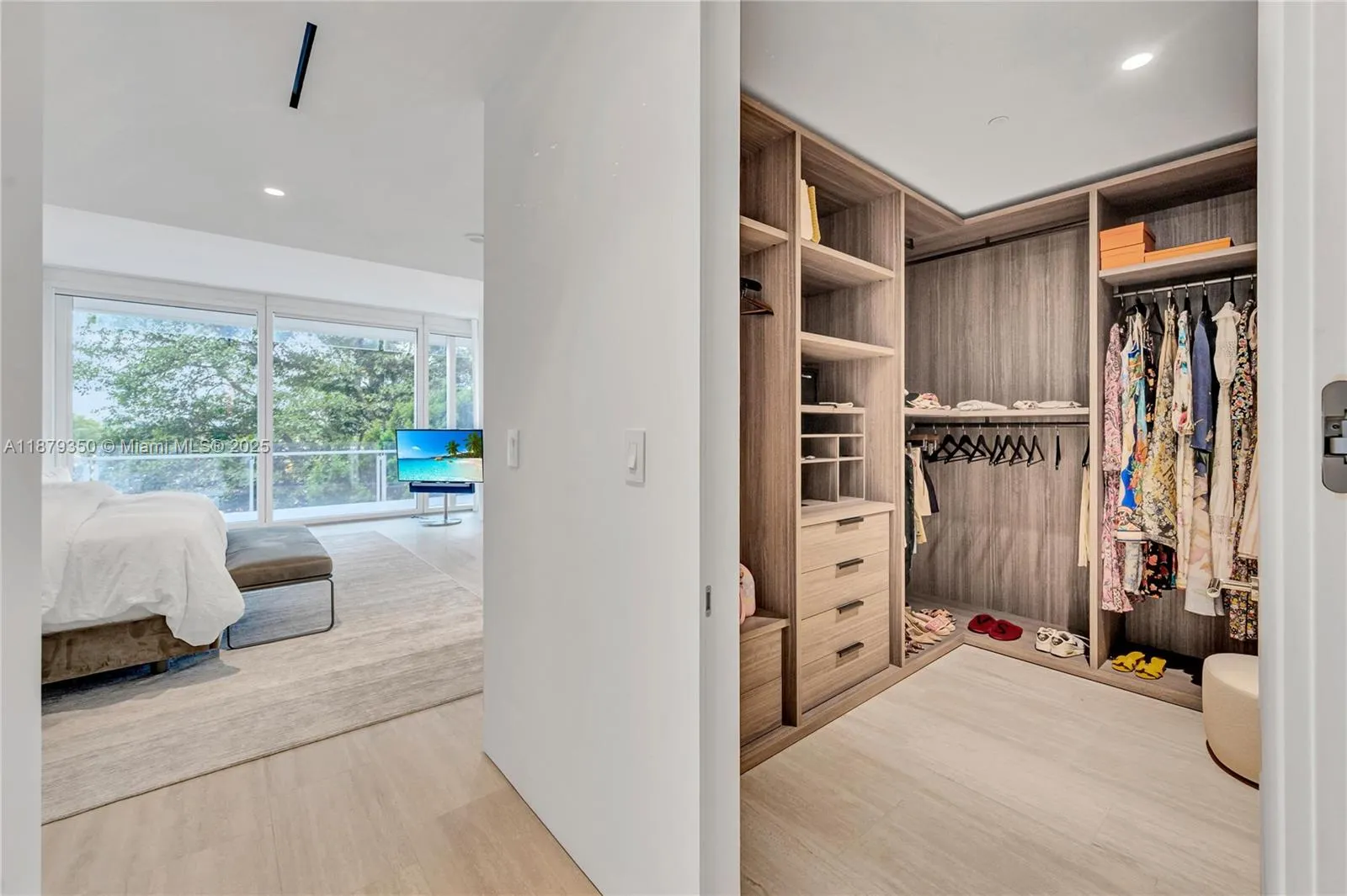 9111 Collins Ave, #N-317