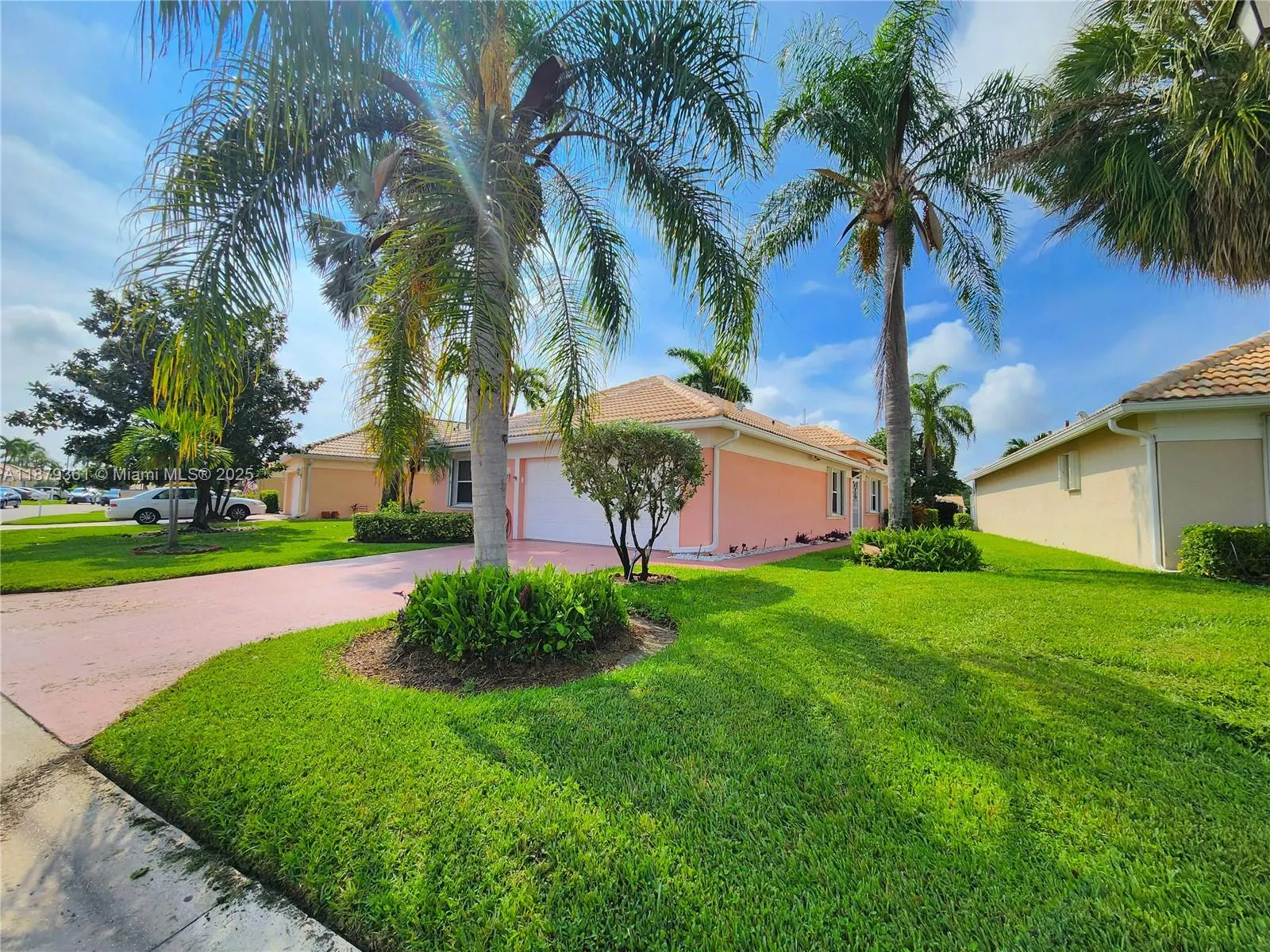 5122 Marla Dr