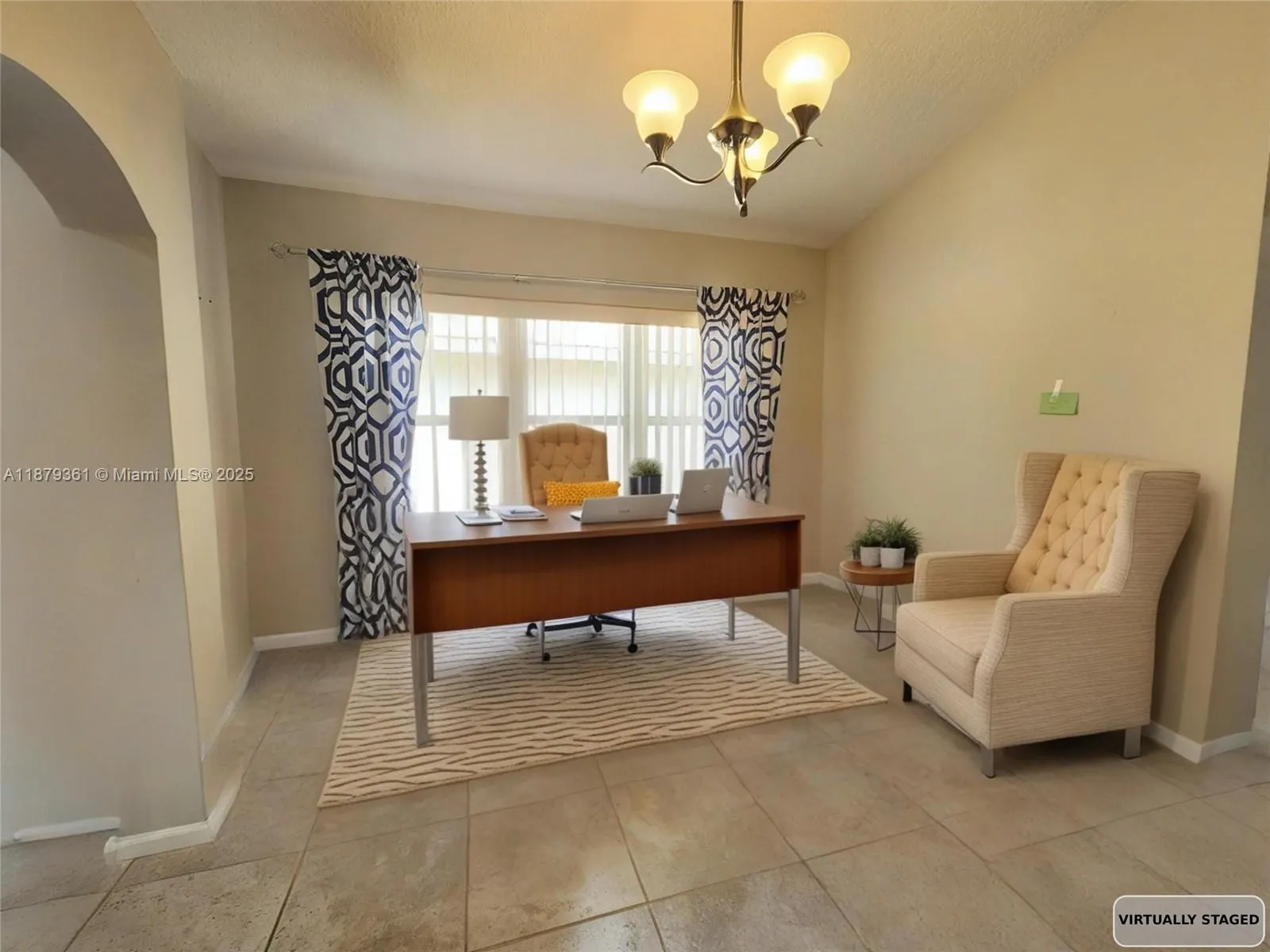 5122 Marla Dr
