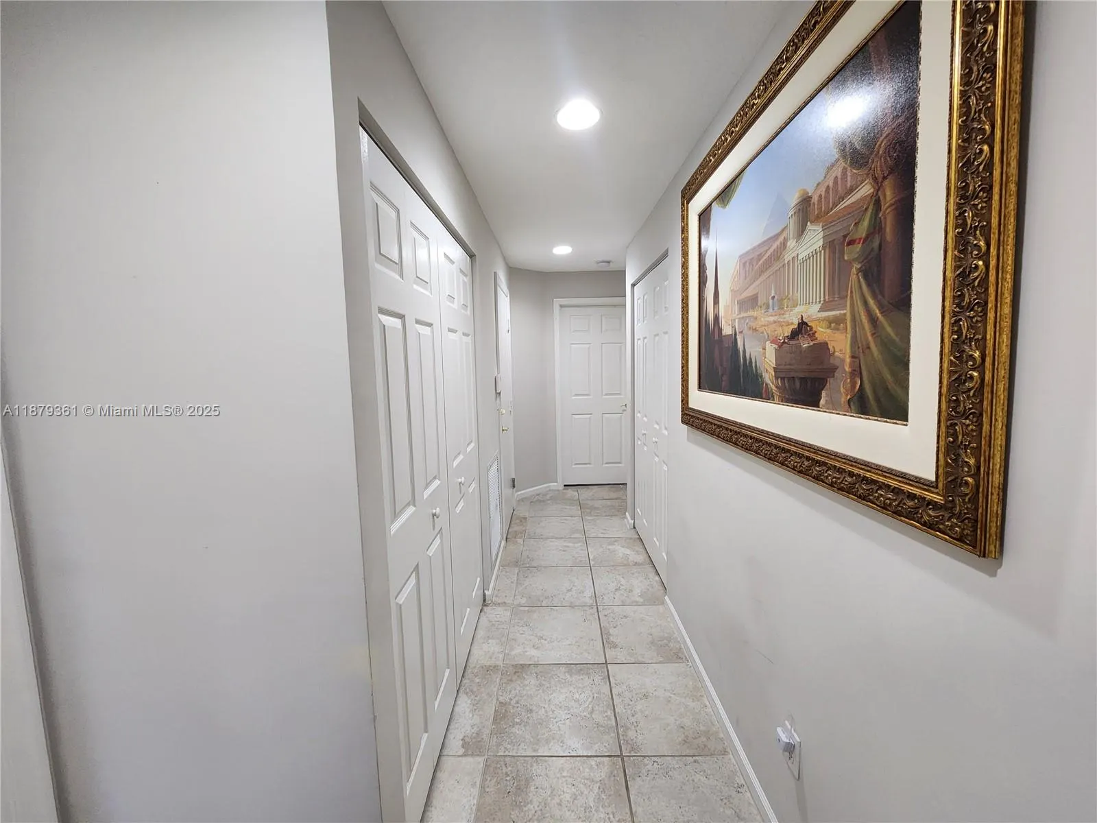 5122 Marla Dr
