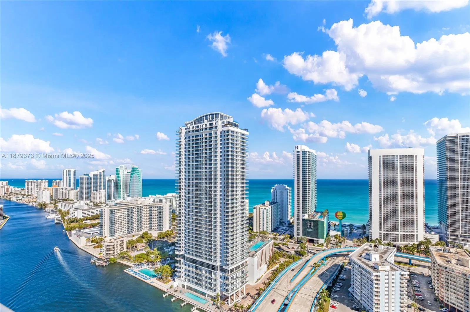 2602 E Hallandale Beach Blvd, #R2109