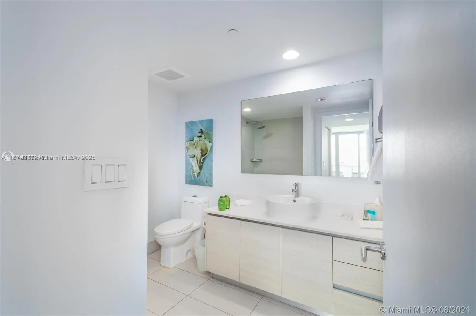 2602 E Hallandale Beach Blvd, #R2109