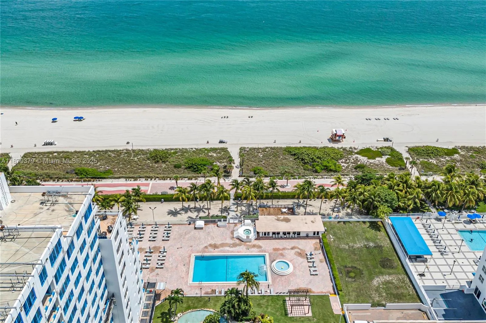 5005 Collins Ave, #616