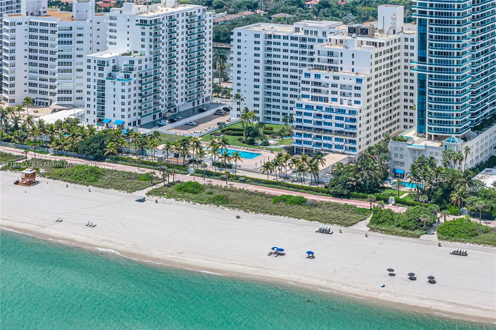 5005 Collins Ave, #616