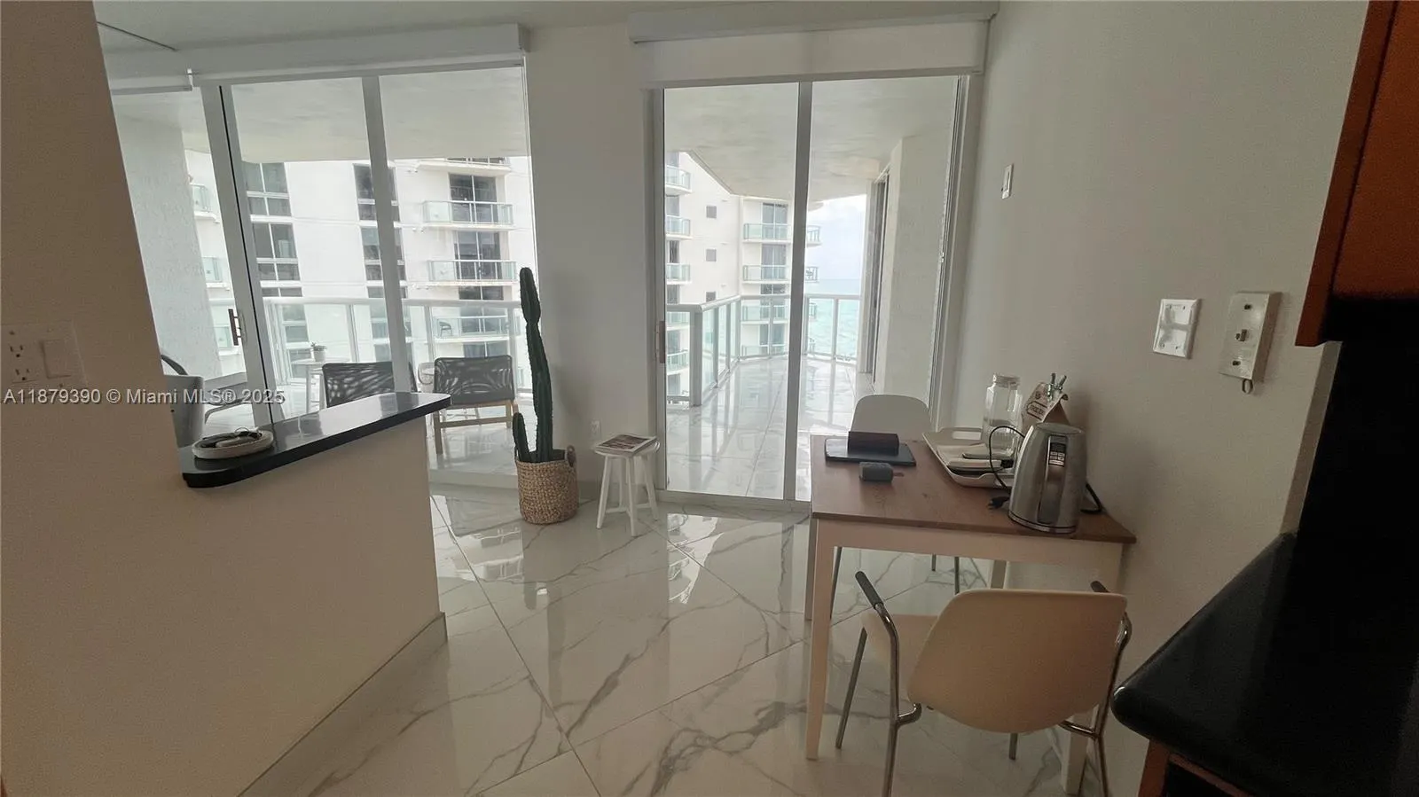 18671 Collins Ave, #804