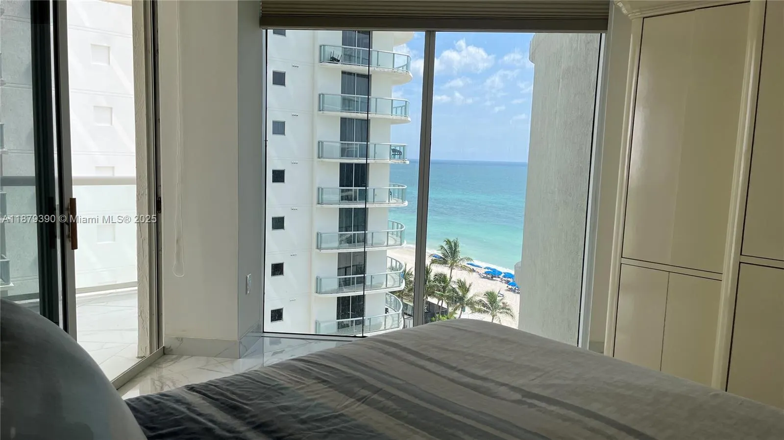 18671 Collins Ave, #804