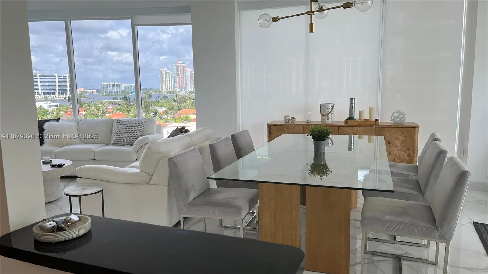 18671 Collins Ave, #804
