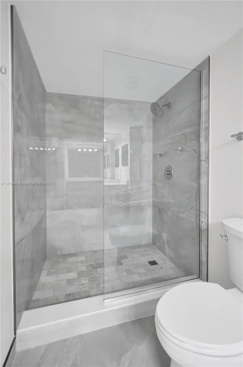 1201 S Ocean Dr, #2509S