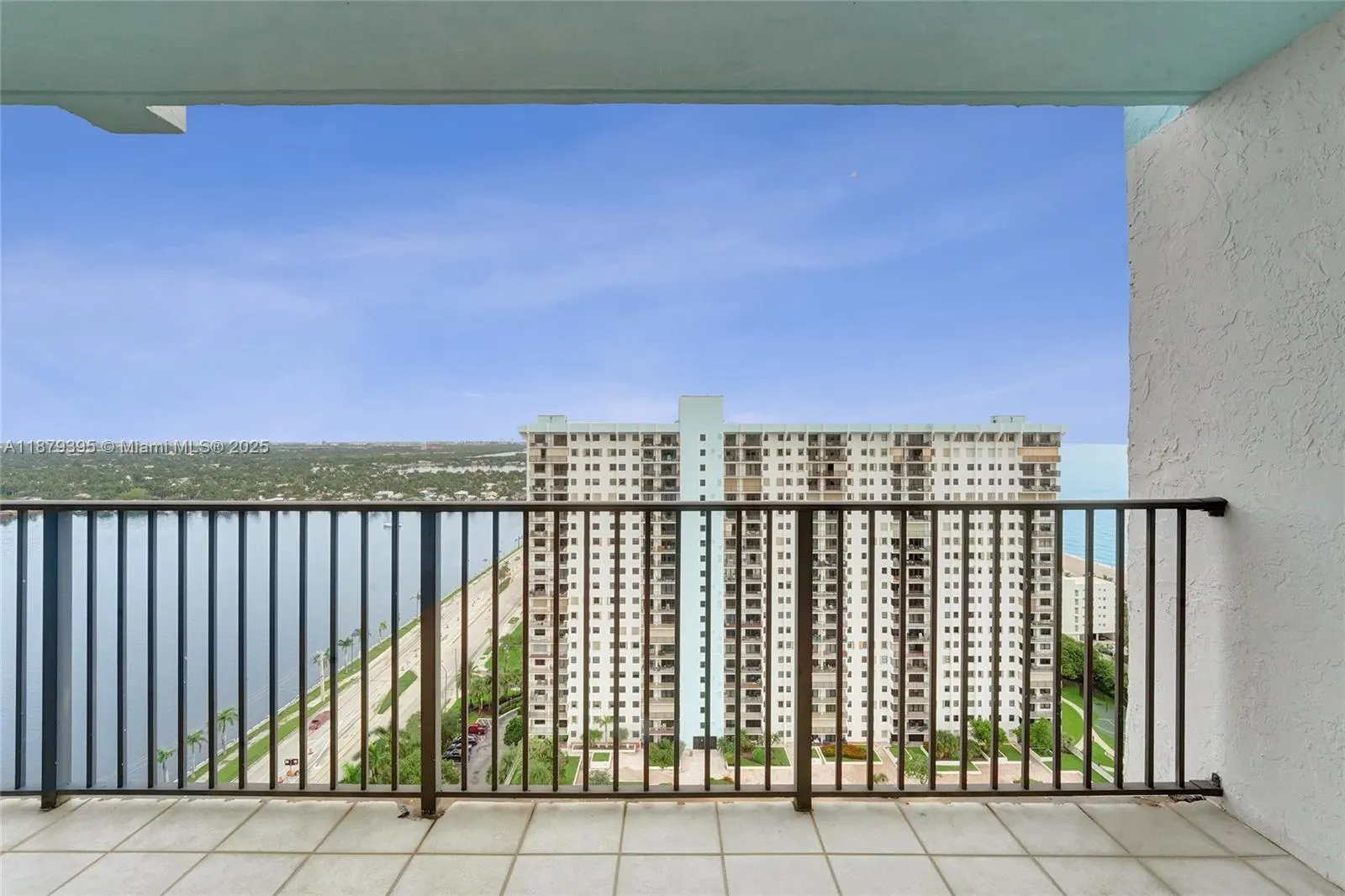 1201 S Ocean Dr, #2509S