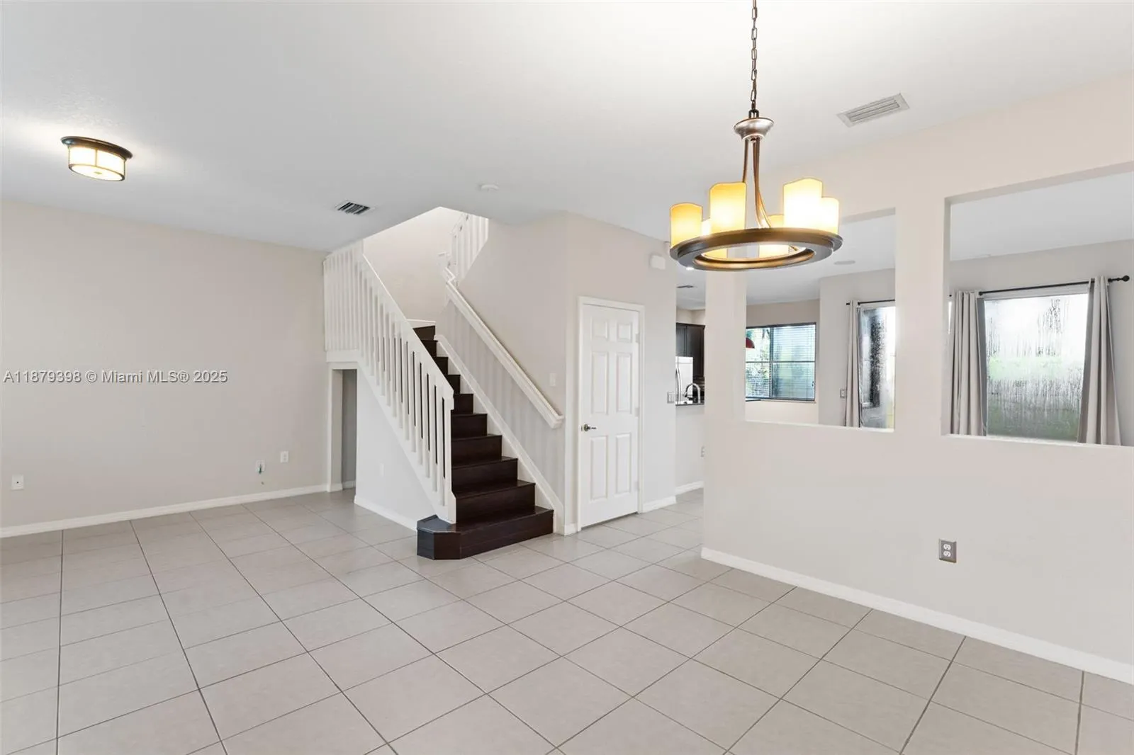 9035 SW 17th Ct