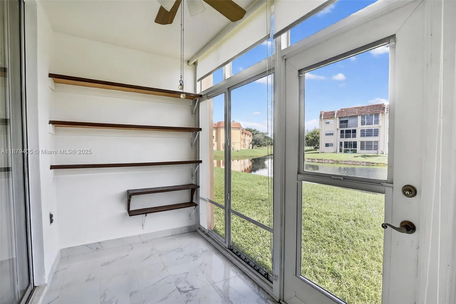 8951 Sunrise Lakes Blvd, #105